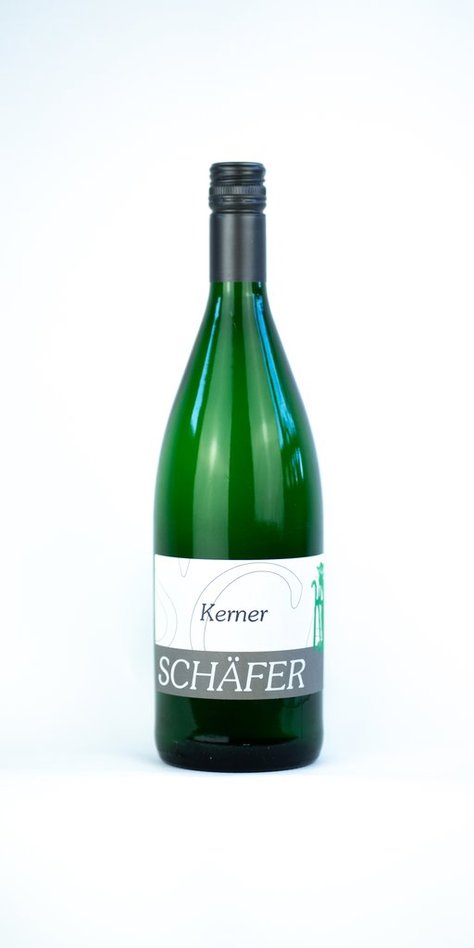 Produktbild von: <br>Artikel-Nr.: 4 <br>2025er Kerner QbA halbtrocken 1,0 Ltr.<br>